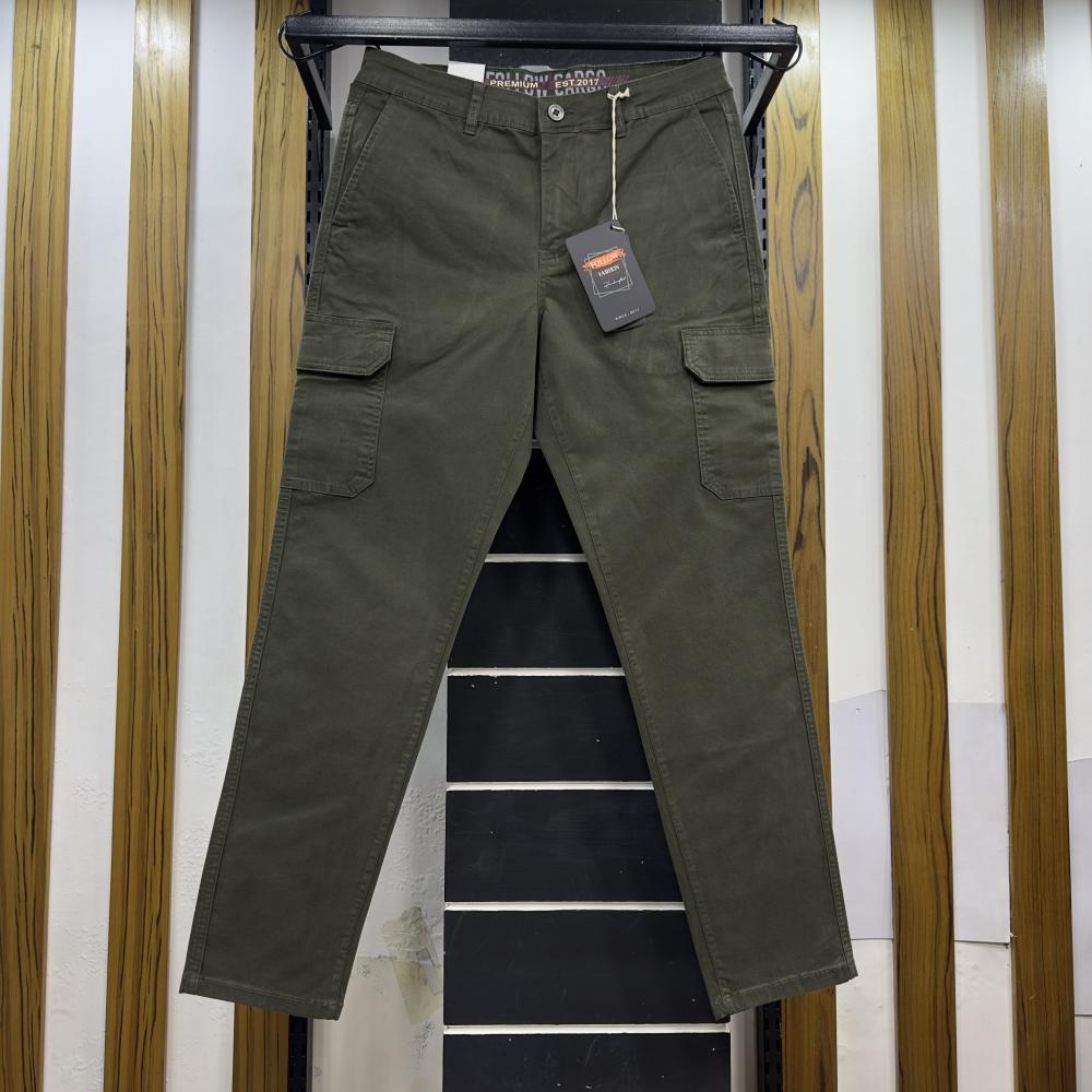 Six Pocket Cargo Pant