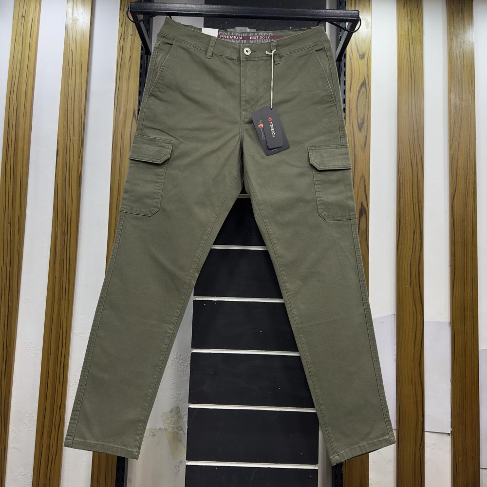 Six Pocket Cargo Pant