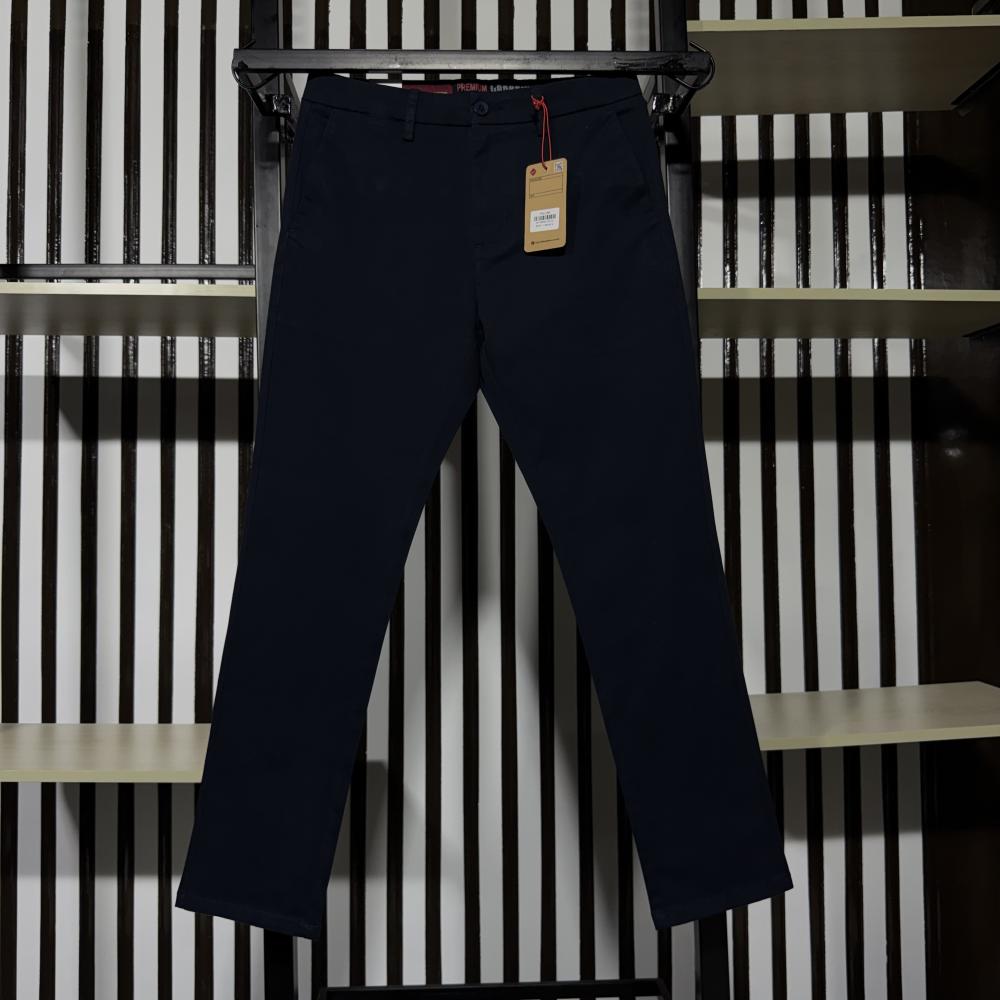 Twill Chino Pant