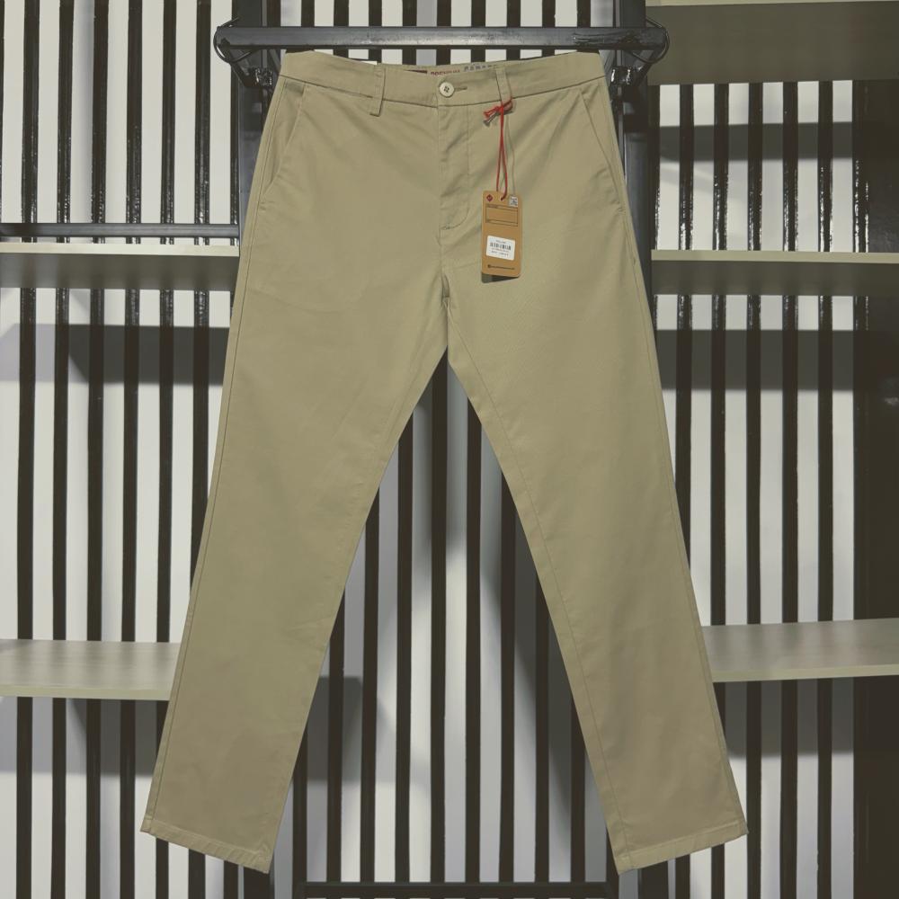 Twill Chino Pant